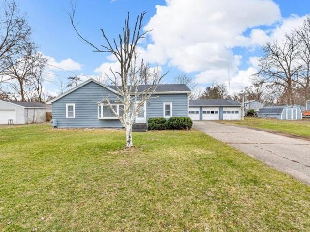 House for sale in Michigan Center