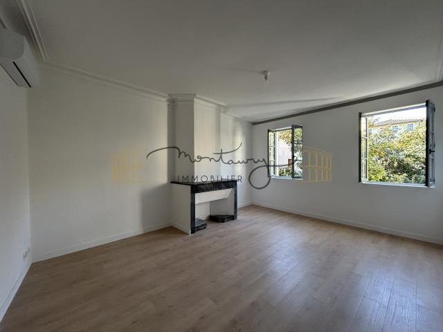 Studio location à Nîmes