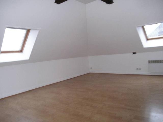 Studio location à Saint-quentin, Béguinage Saint-Augustin