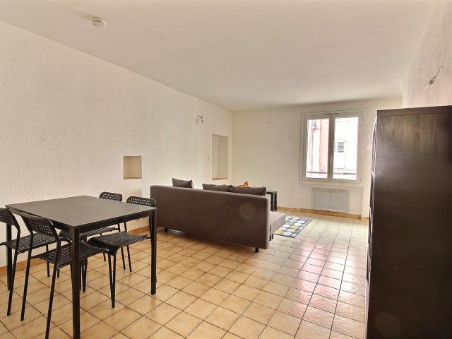 Studio location à Arrondissement de Draguignan, Trans-en-provence