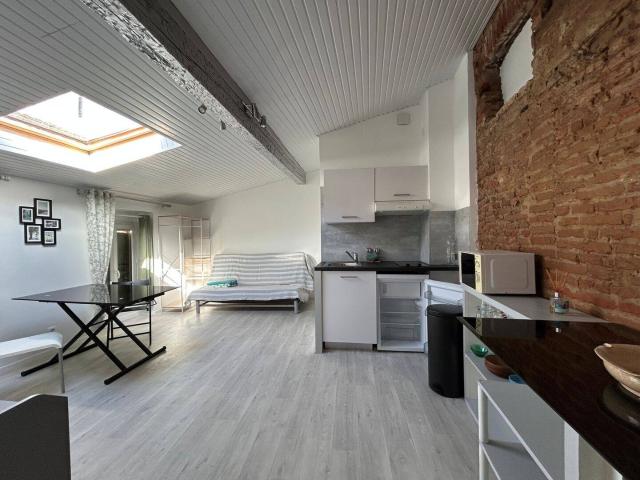 Studio location à Les Carmes, Toulouse