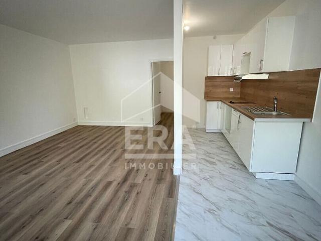 Studio location à Paris 16e Arrondissement, Paris