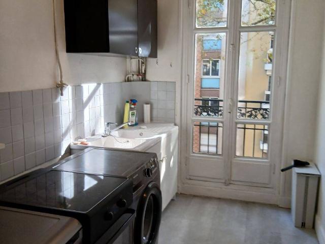 Studio location à Paris 19e Arrondissement, Paris
