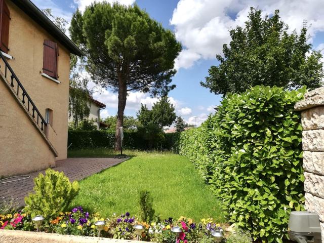 Appartement location à Décines-Charpieu, Rhône