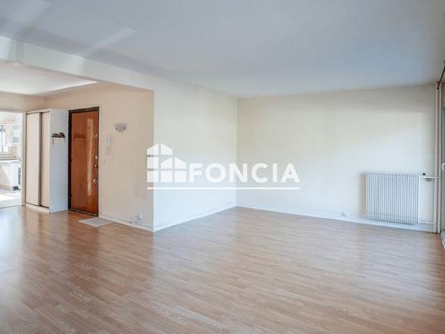 Appartement vente à Les Essarts-le-Roi, Yvelines