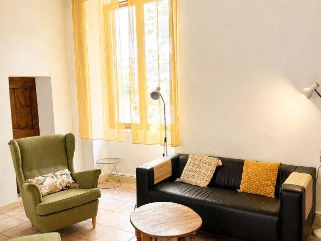 Appartement location à Lagarde-d'Apt, Vaucluse