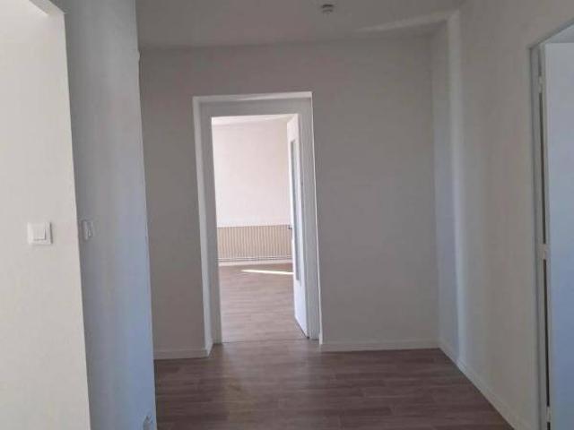 Appartement location à Pinet, Saint-Maurice-en-Gourgois
