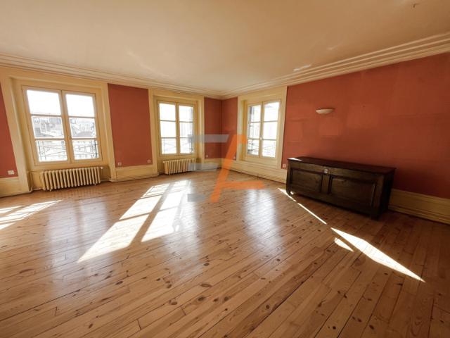 Appartement vente à Saint-Étienne, Saint-etienne
