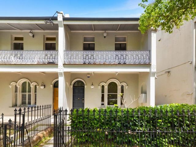House for sale in Victoria Cross, Sydney