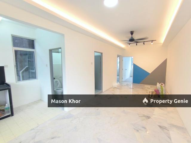 Apartment for sale in Mukim 13, Georgetown