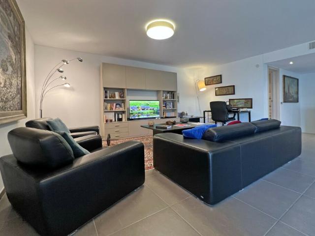 Wohnung kaufen in Massagno, Tessin