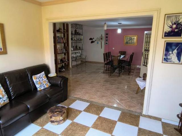 Casa venda em Região Geográfica Imediata de Goiânia, Goiânia