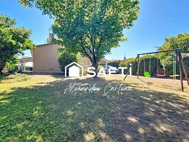 Villa vente à Bordeaux, Camblanes-et-meynac