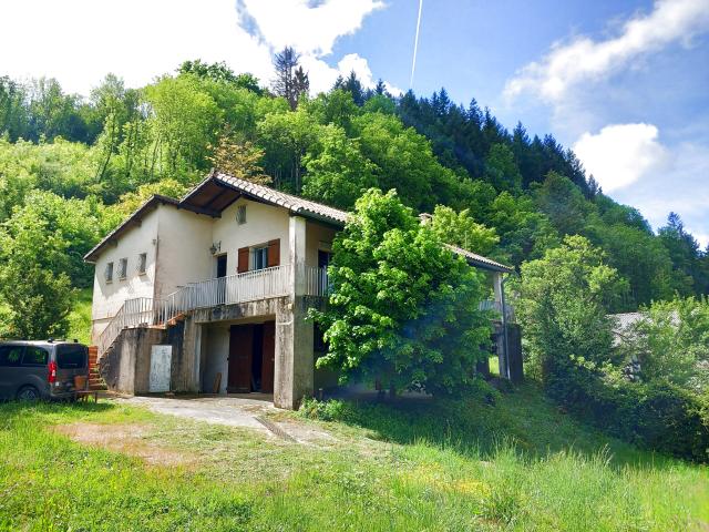 Maison vente à Millau, Montagnol