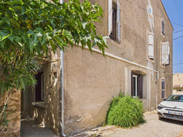 Maison vente à Narbonne, Luc-sur-orbieu