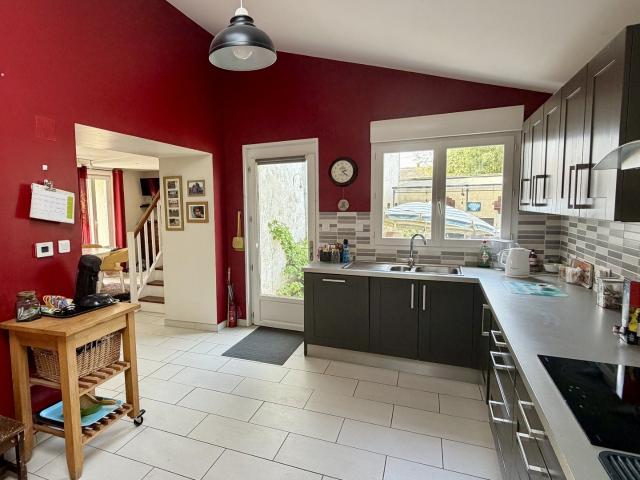 Maison vente à Saint-Jean-d'Angély, Saint-mandé-sur-brédoire