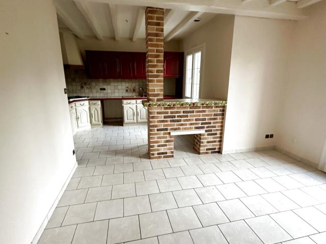 Maison vente à Saumur, Chacé