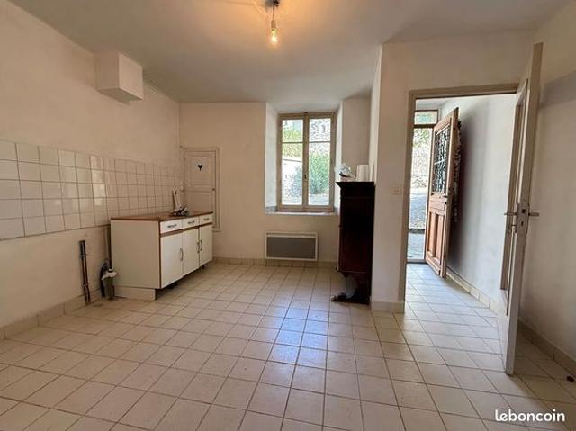 Maison vente à Privas, Saint-vincent-de-barrès
