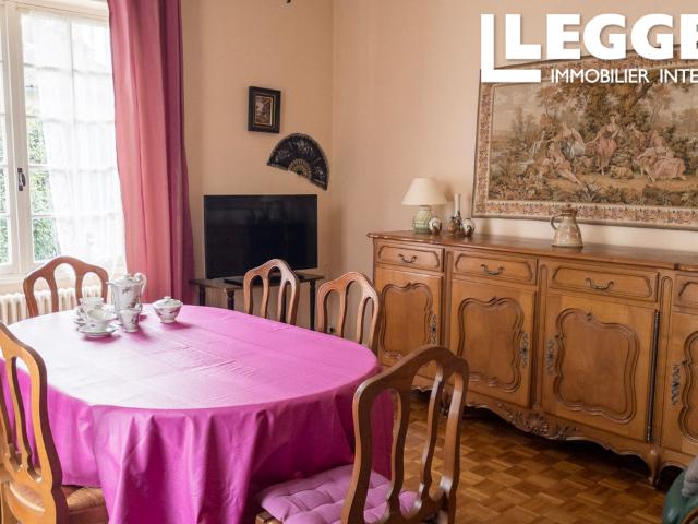 Maison vente à Confolens, Chassenon