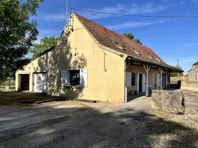Maison vente à Louhans-Châteaurenaud, Savigny-sur-seille
