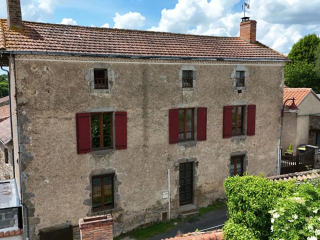 Maison vente à Parthenay, Gourgé