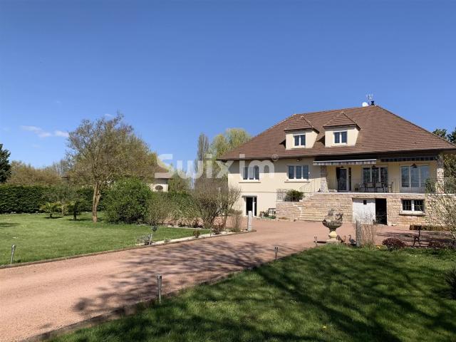 Maison vente à Chalon-sur-Saône, Fontaines