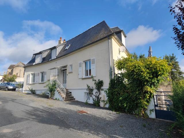 Maison vente à Château-Chinon (Ville), La Nocle-maulaix