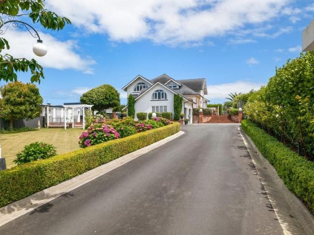 House for sale in Taranaki