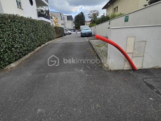Garage location à Palaiseau, Sainte-geneviève-des-bois