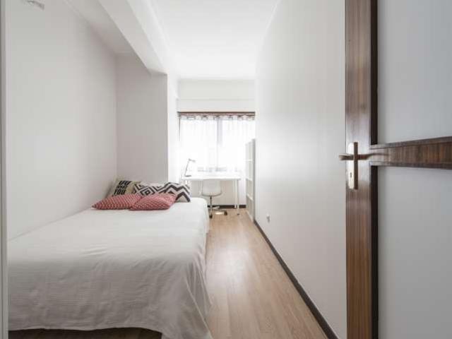 Quarto alugar em Avenidas Novas, Lisboa