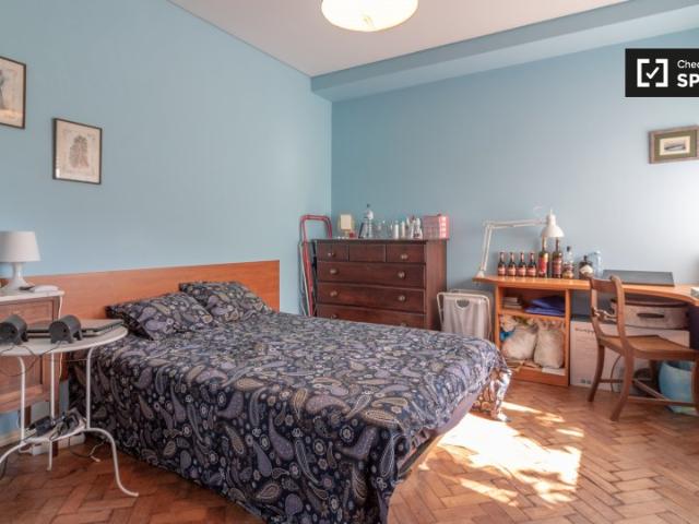 Quarto alugar em Tercena, Oeiras