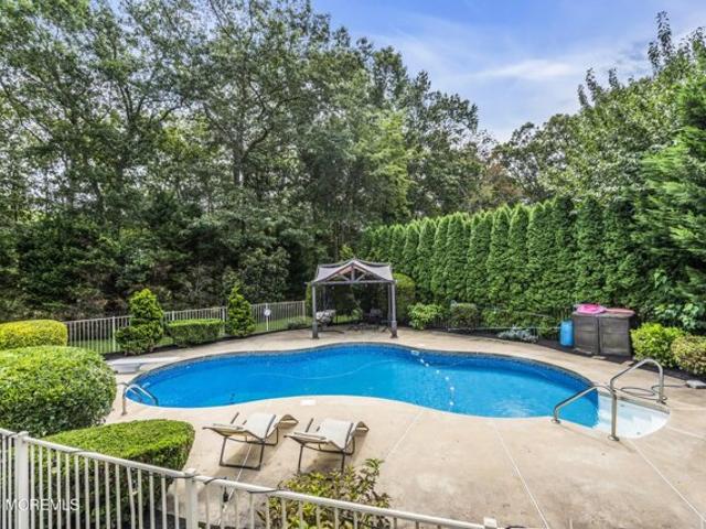 House for sale in Toms River, New Jersey