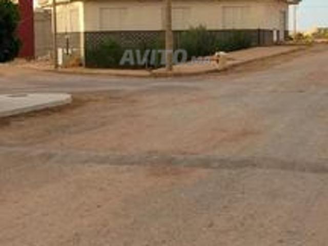Local commercial location à El Hajeb