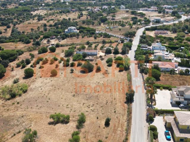 Terreno venda em Lagoa, Faro