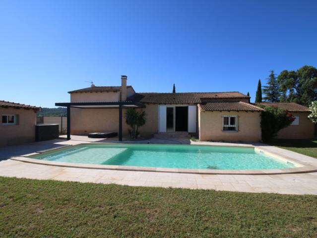 Maison vente à Arles, Saint-etienne-du-grès