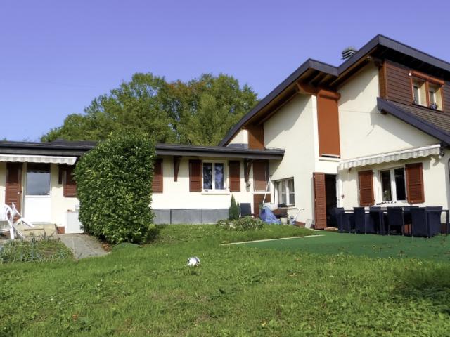 Einfamilienhaus kaufen in Aïre