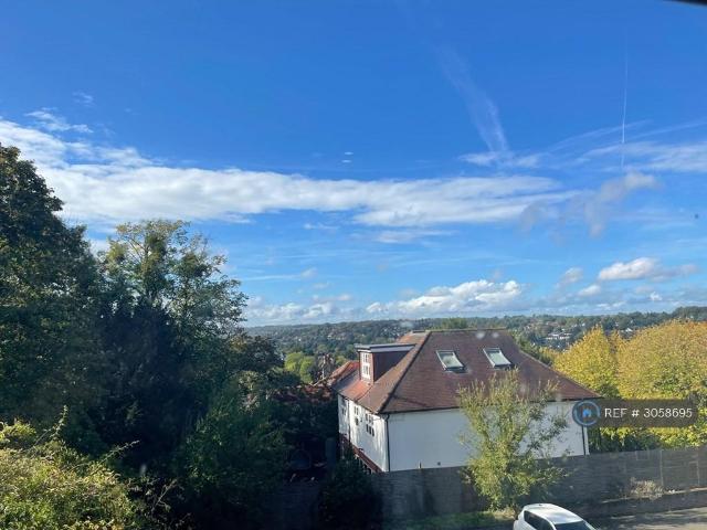 Apartment for rent in London Borough of Croydon, Greater London