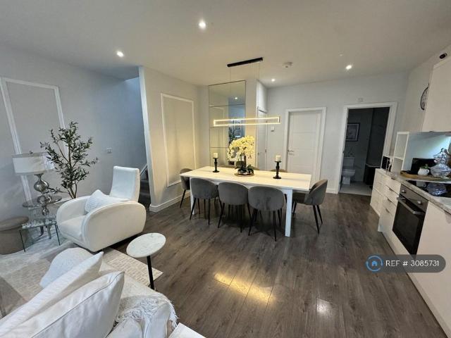 Apartment for rent in London Borough of Croydon, Greater London