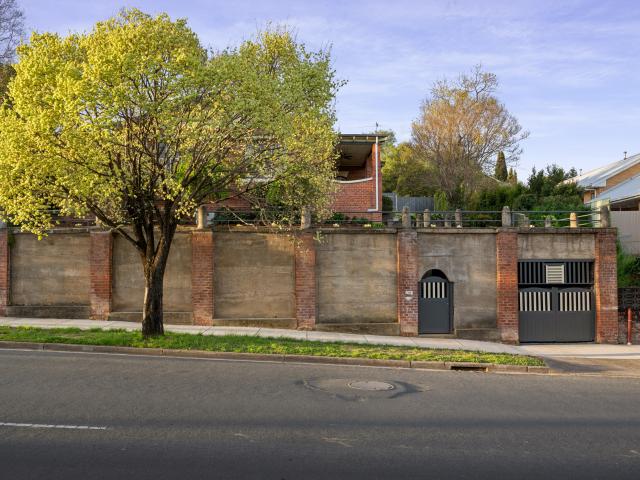 House for sale in Albury, New South Wales