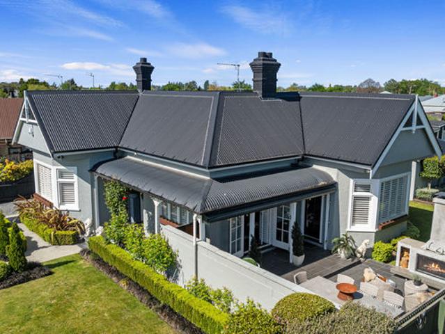 Property for sale in Hakatere, Canterbury