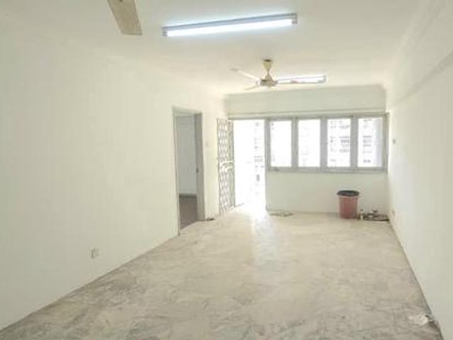 Apartment for sale in Langat, Selangor