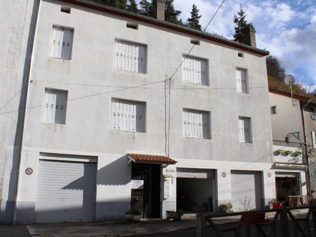 Maison vente à Mende, Grandrieu