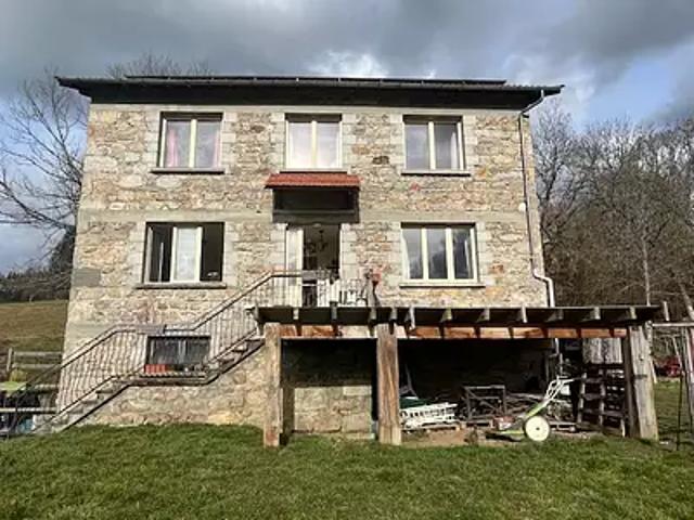 Maison vente à Ambert, Grandrif