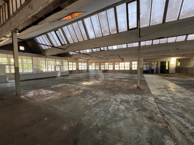 Atelier mieten in Saint-Ursanne, Jura
