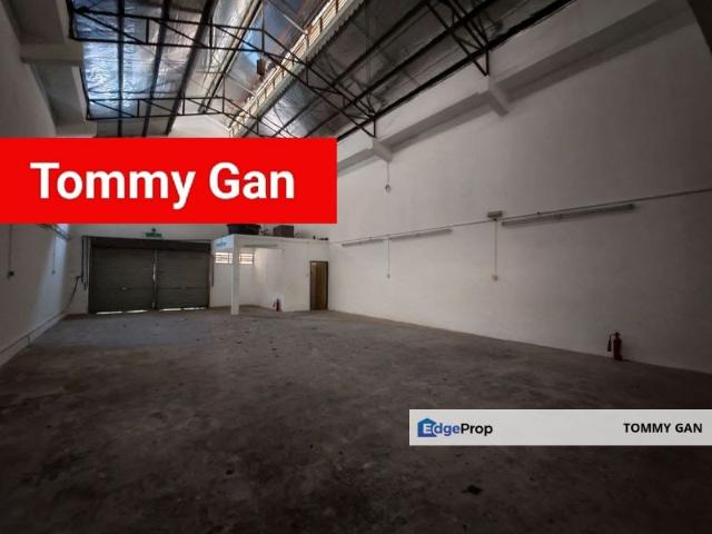 Warehouse for rent in Wellesley, Penang