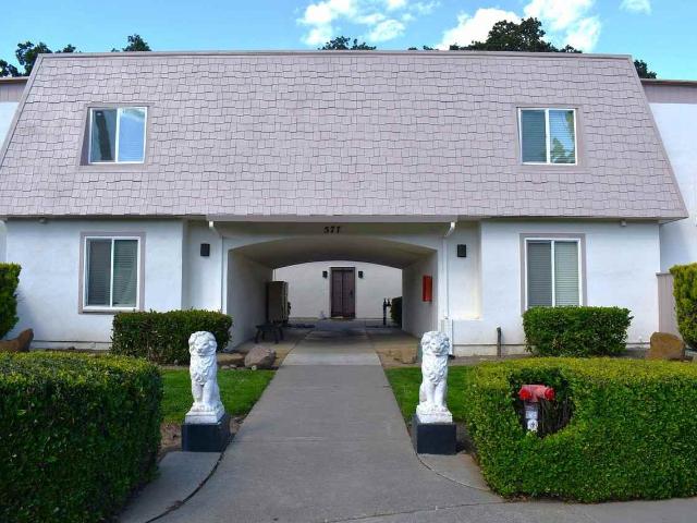 Apartment for rent in Solano, California