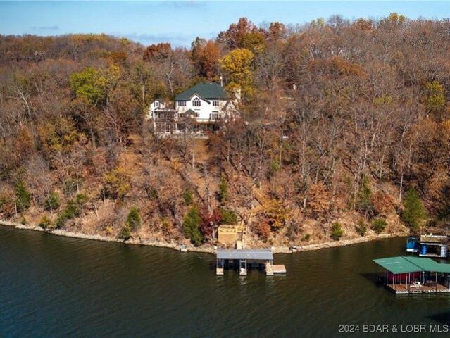 House for sale in Linn Creek