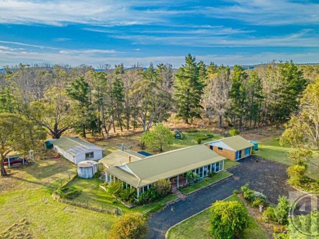 Cottage for sale in Armidale