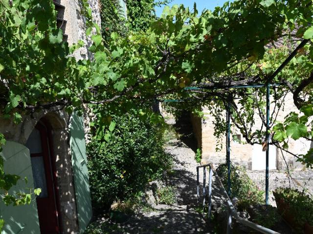 Maison vente à France métropolitaine, Grane