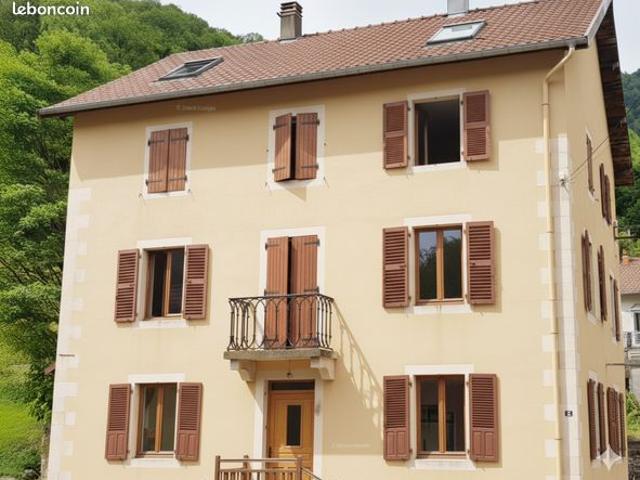 Maison vente à Lure, Plancher-bas